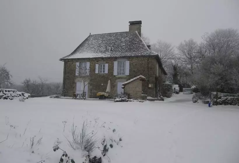 ベッドアンドブレックファースト Chambre D Hôtes à La Clairière
