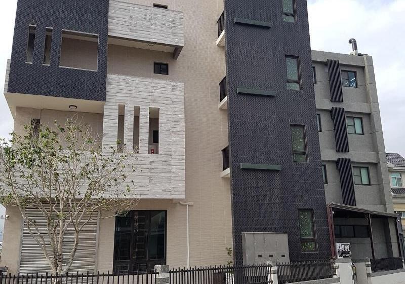 تختخواب و صبحانه Eiding Castle