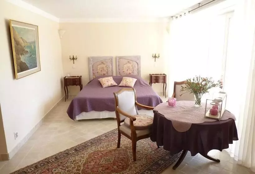 Aamiaismajoitus (B&B) La Royante