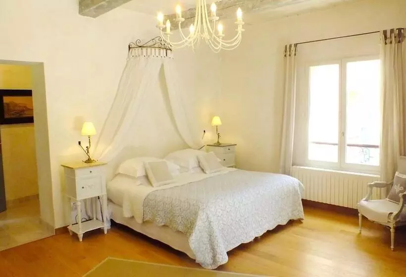 Aamiaismajoitus (B&B) La Royante