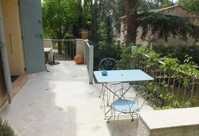 Aamiaismajoitus (B&B) La Royante