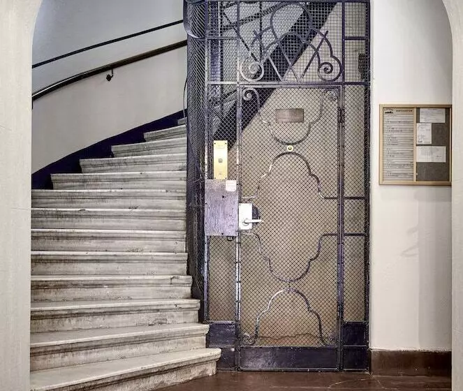 Aamiaismajoitus (B&B) Olof Wijksgatan, By Anna&jesper