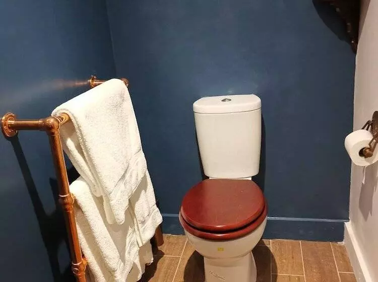 Forthay Bed And Breakfast