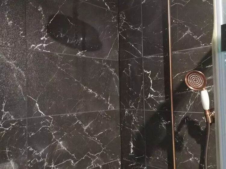 Forthay Bed And Breakfast