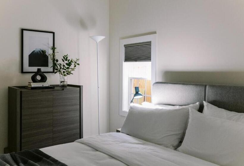 فندق فئة نجمة واحدة The Roundtree, Amagansett