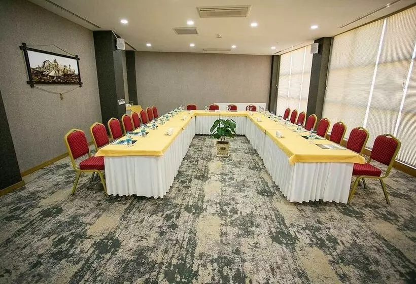 ホテル Afbel Termal & Spa