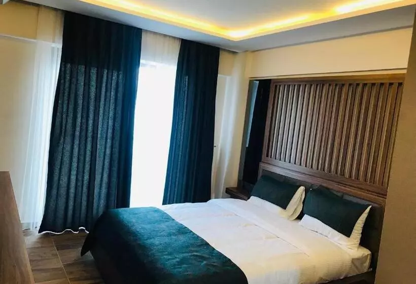 Hotelli Diamond Liman