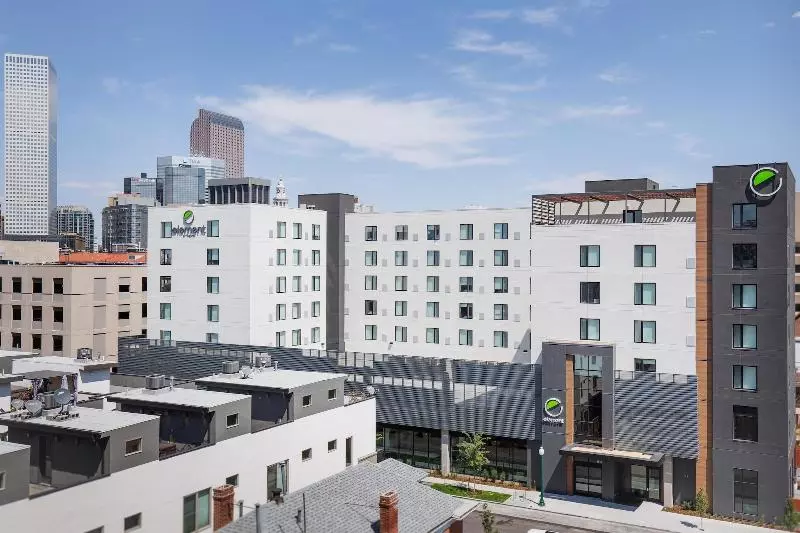 هتل Element Denver Downtown East