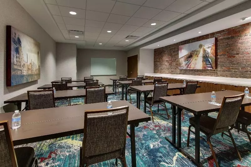 ホテル Fairfield Inn & Suites By Marriott Birmingham Downtown