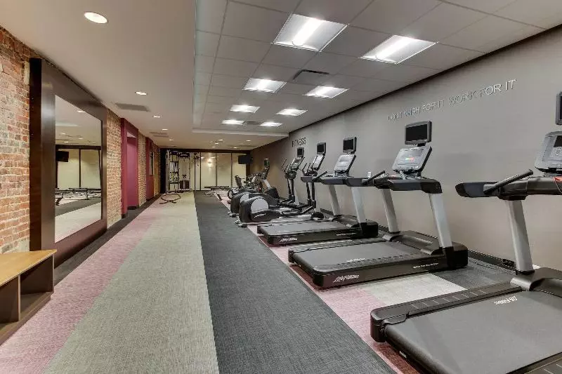 ホテル Fairfield Inn & Suites By Marriott Birmingham Downtown