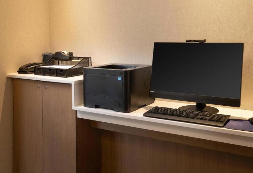 ホテル Fairfield Inn & Suites By Marriott South Kingstown Newport Area