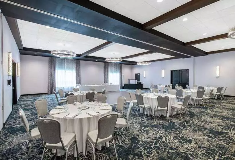 Hotelli Hilton Garden Inn Pittsburgh Area Beaver Valley, Pa