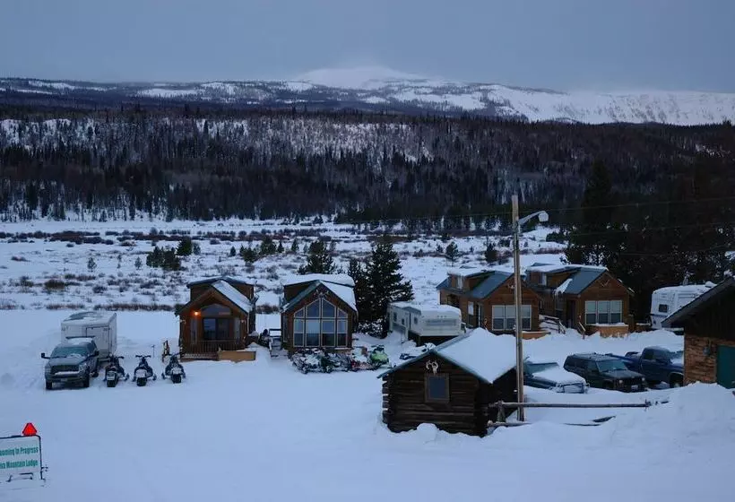 Hotelli Lava Mountain Lodge