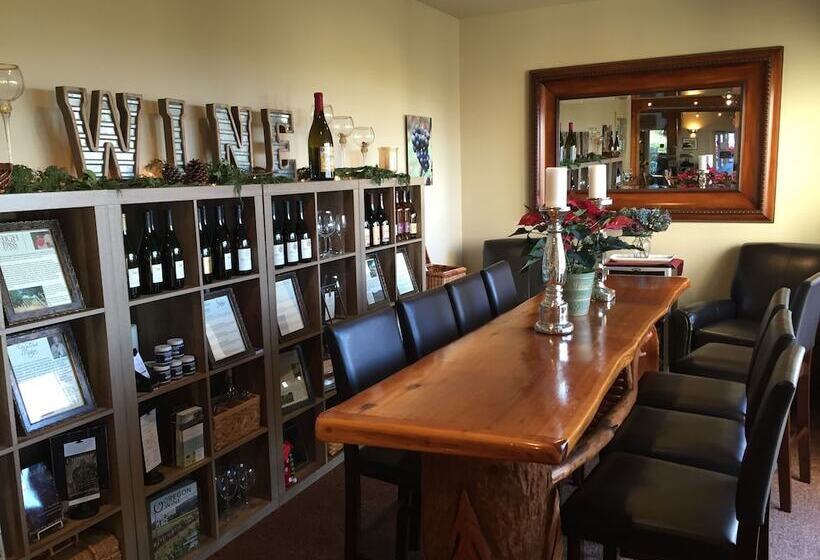 ホテル Overleaf Lodge And Spa