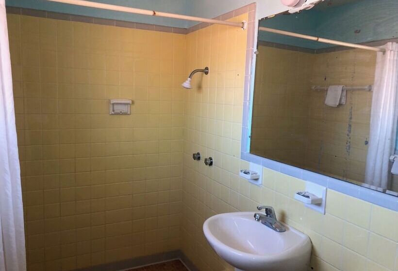 汽车旅馆 Economy Suites