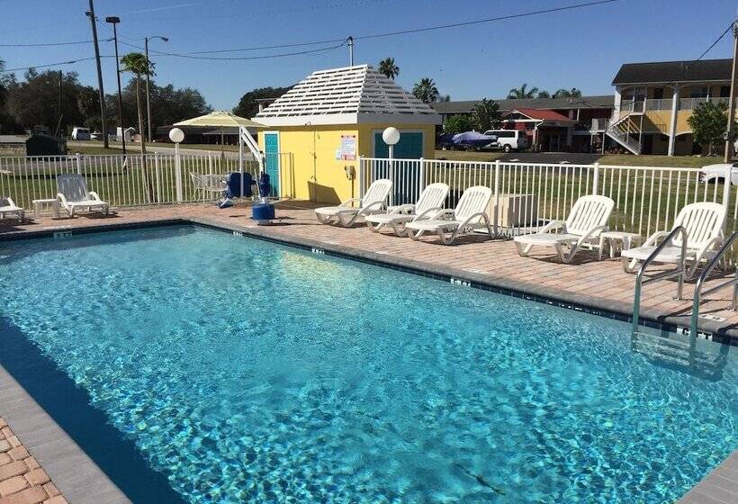 汽车旅馆 Economy Suites