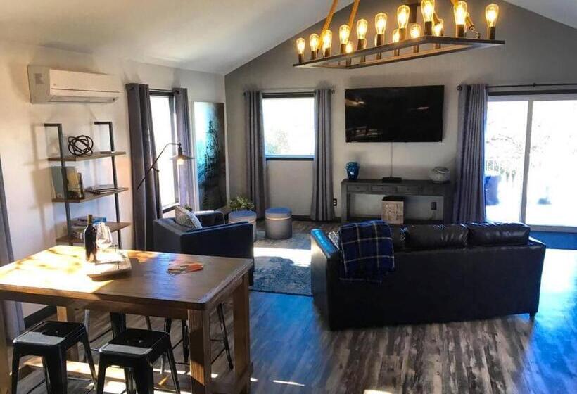 Papillon Cellars   The Loft