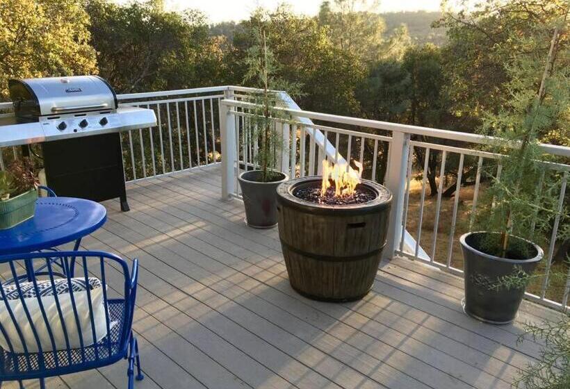 Papillon Cellars   The Loft