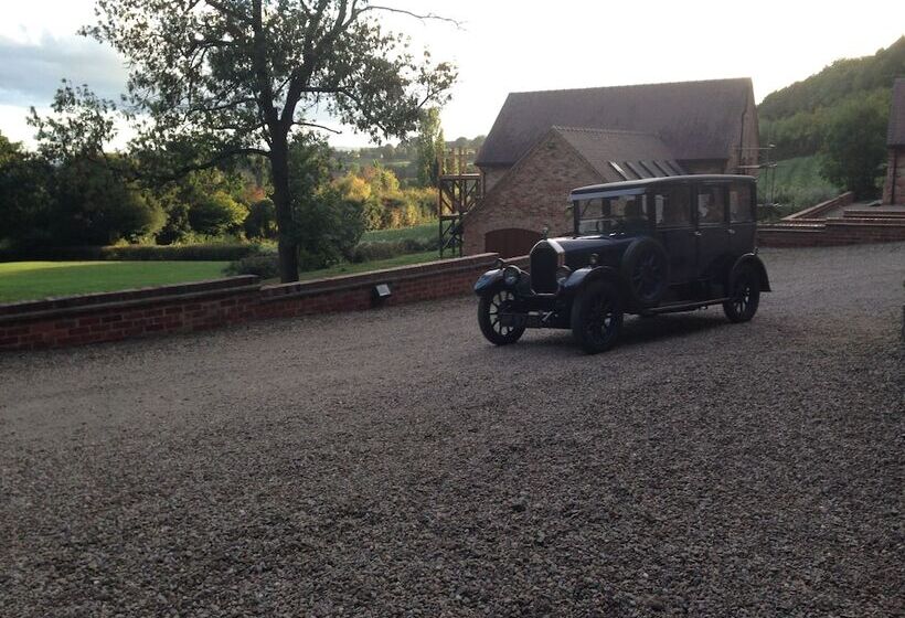 The Larches Ledbury Bed And Breakfast