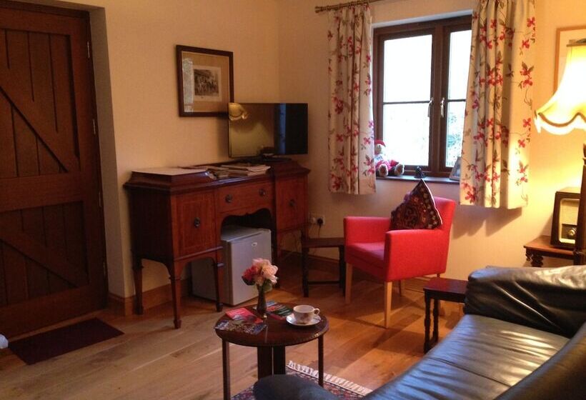 The Larches Ledbury Bed And Breakfast