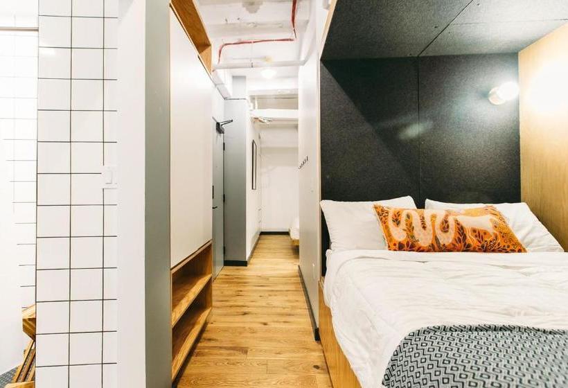 Placemakr Wall Street