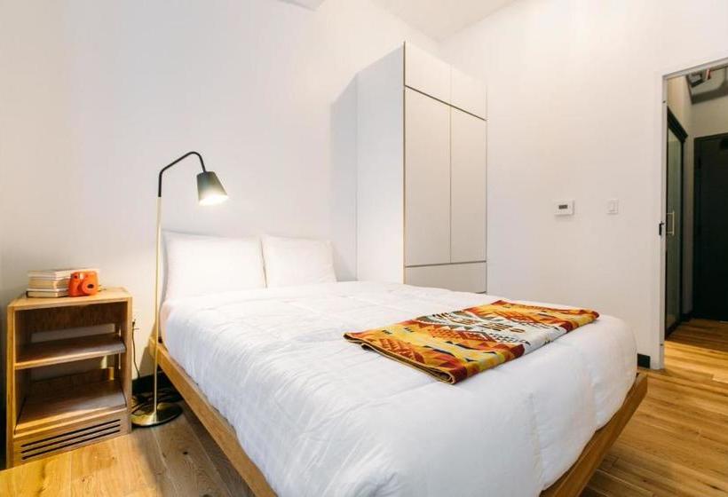 Placemakr Wall Street