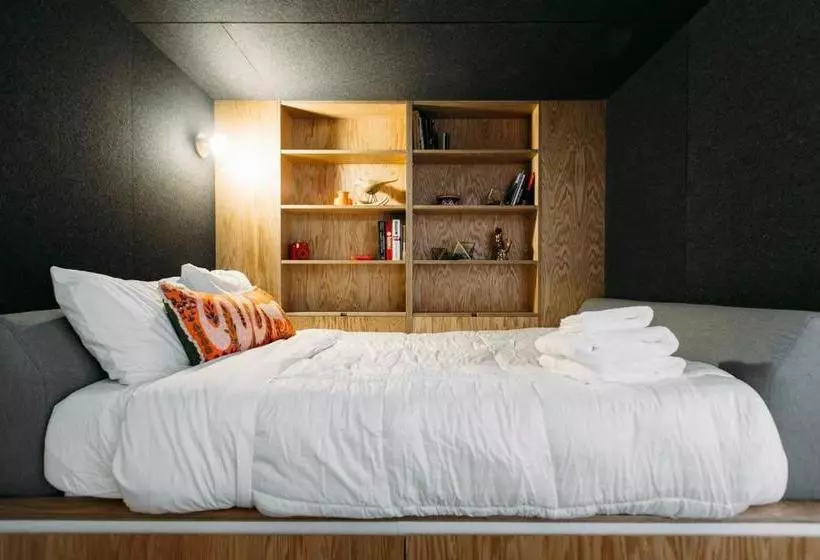 Placemakr Wall Street
