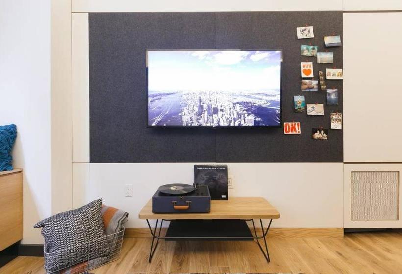 Placemakr Wall Street