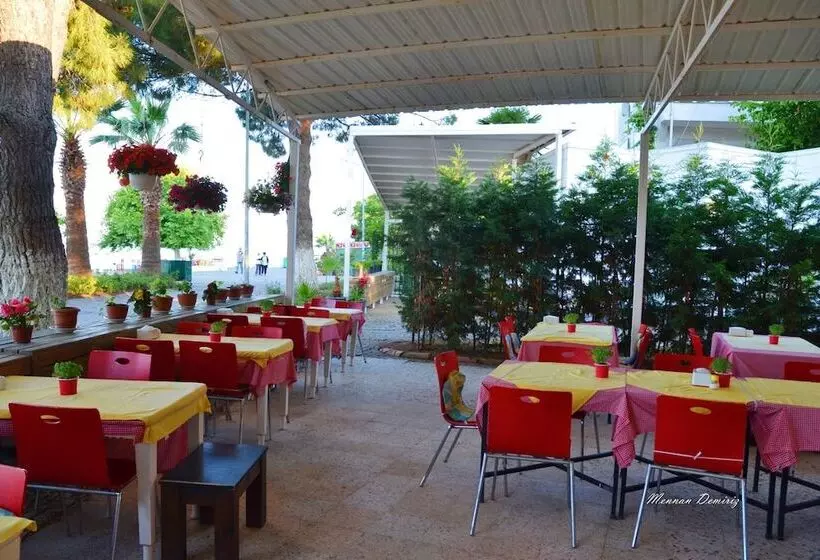Arda Motel