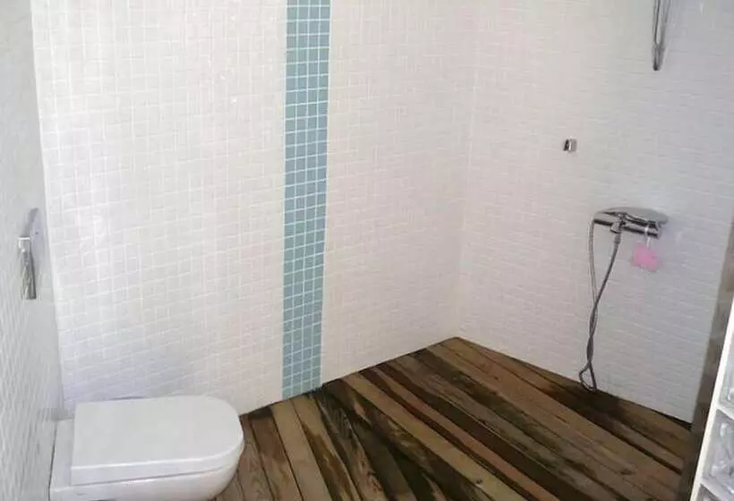 Arda Motel