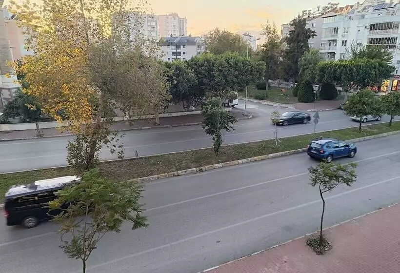 Comfy Otel Antalya Lara