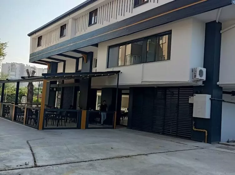 Comfy Otel Antalya Lara