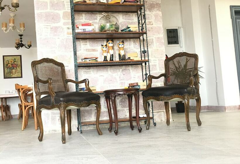 Cunda Mira Butik Otel