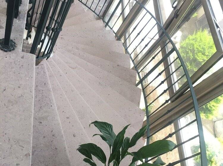 Cunda Mira Butik Otel