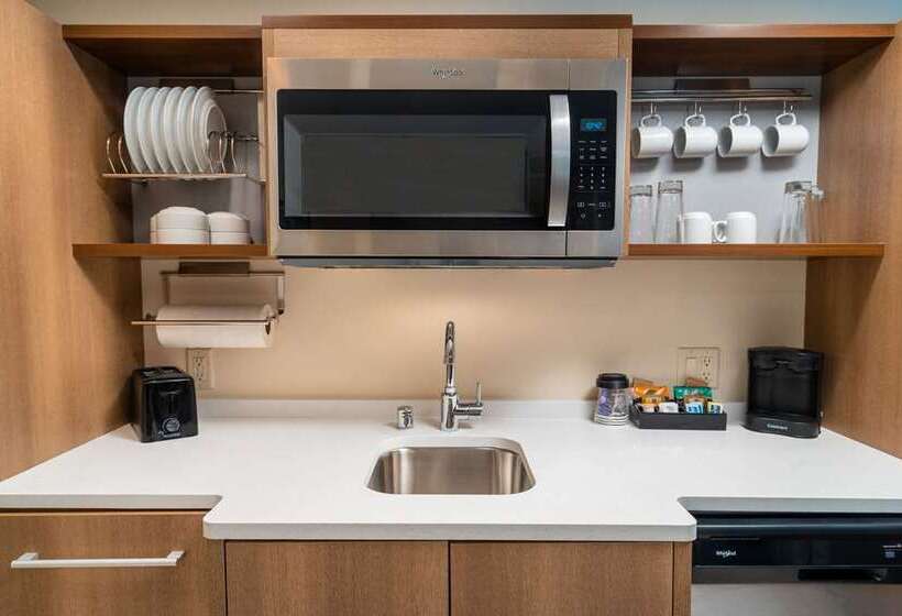 Home2 Suites By Hilton Bakersfield