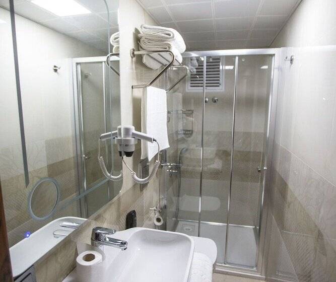 Отель Can Deluxe