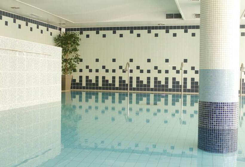 Отель College Des Doctrinaires