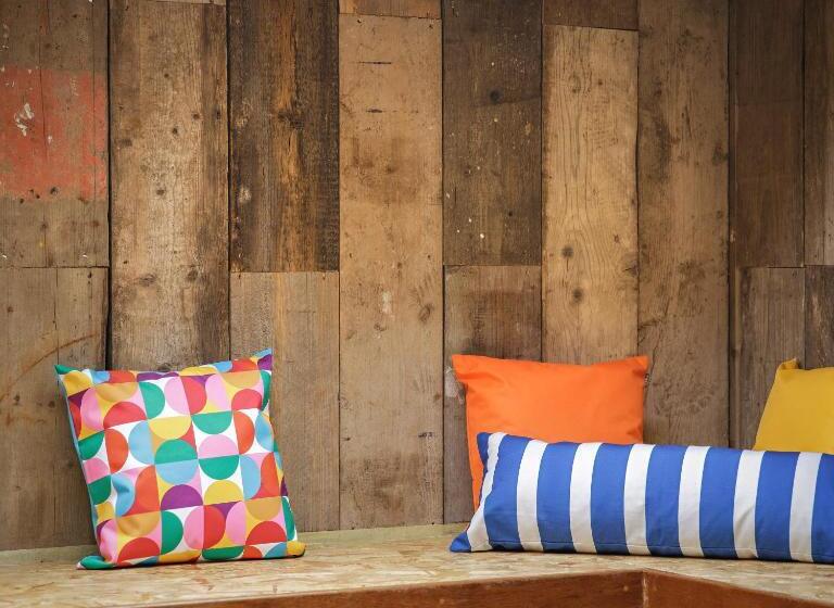 בית מלון כפרי Ffolkes Arms