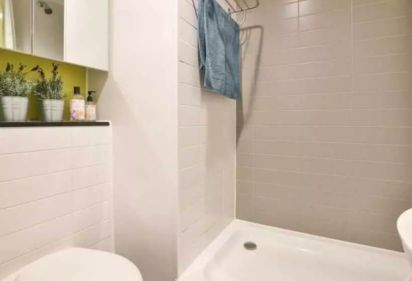 هتل Hashtag Bankside Campus Accommodation
