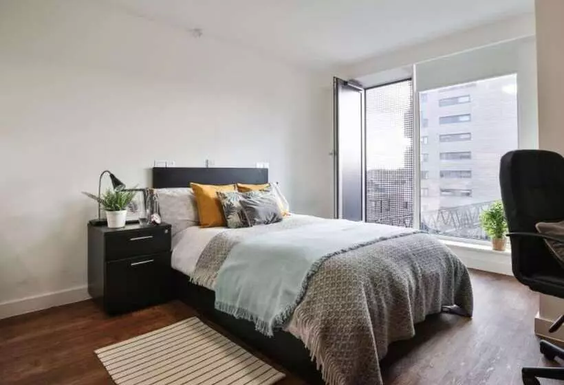 هتل Hashtag Bankside Campus Accommodation