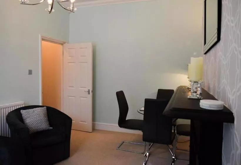 Higher Living  Professional Southsea Apartment
