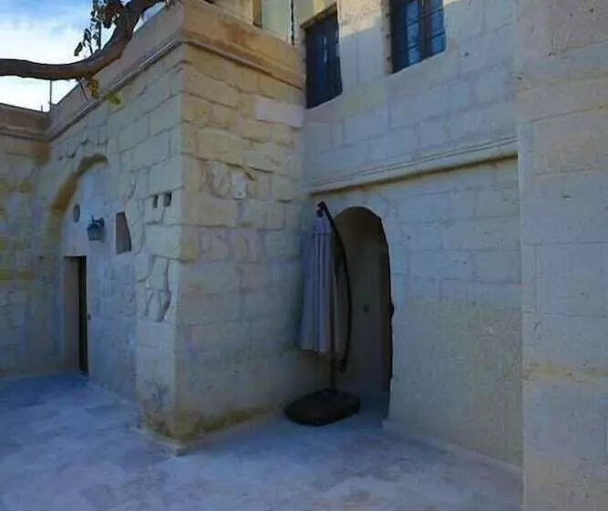 ホテル Iris Cave Cappadocia