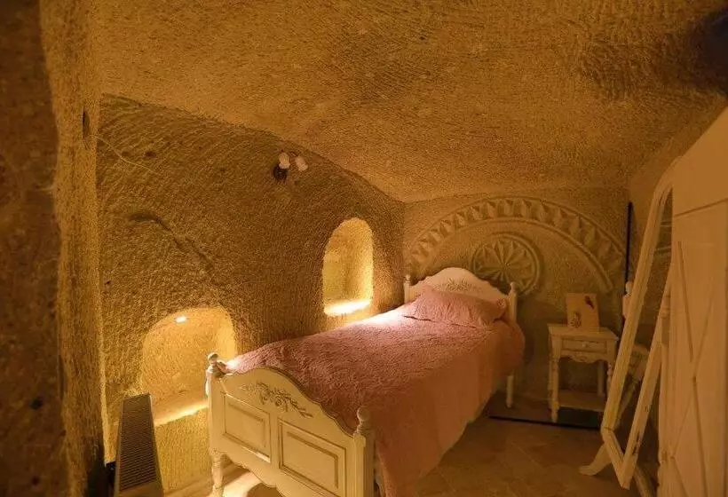 ホテル Iris Cave Cappadocia