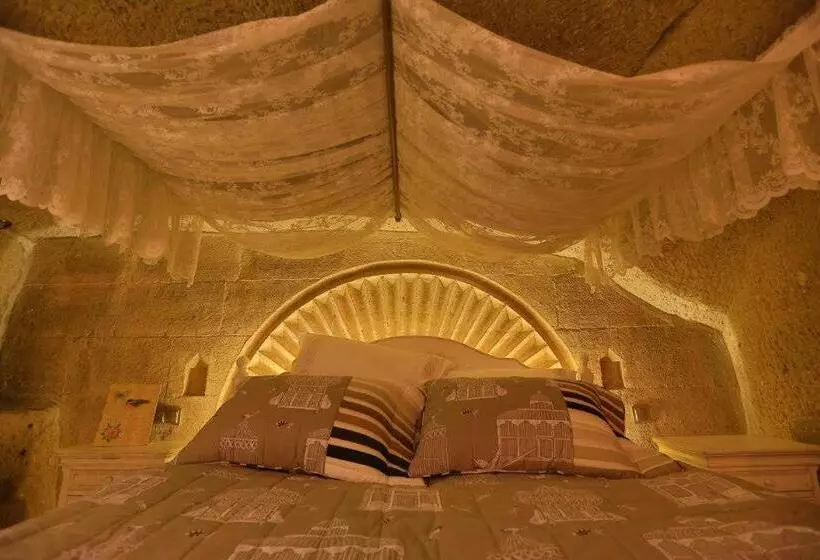 ホテル Iris Cave Cappadocia