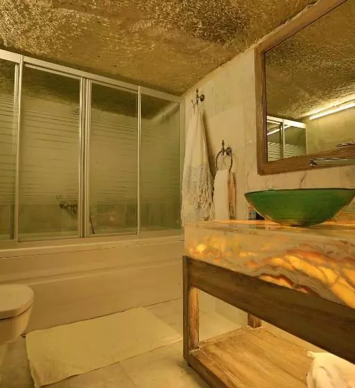 ホテル Iris Cave Cappadocia