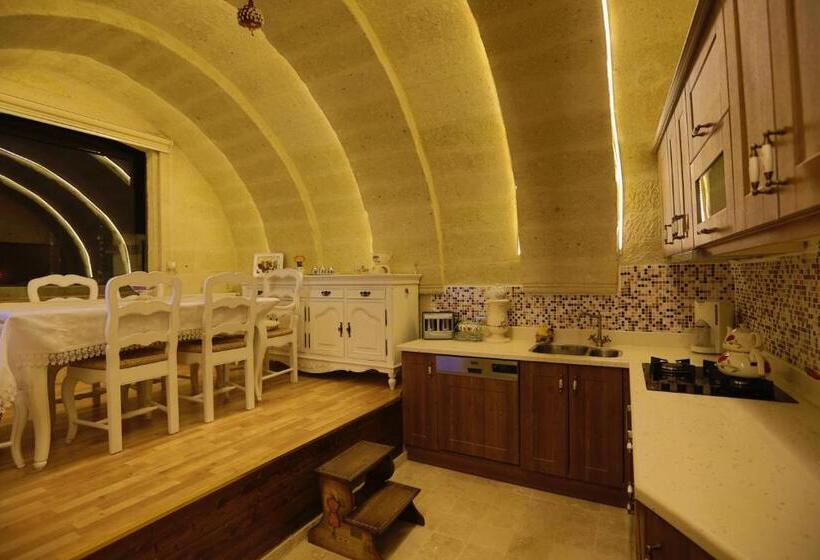 هتل Iris Cave Cappadocia