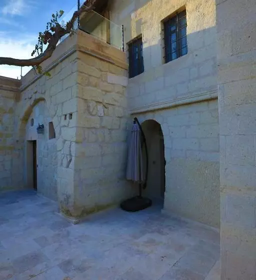 ホテル Iris Cave Cappadocia