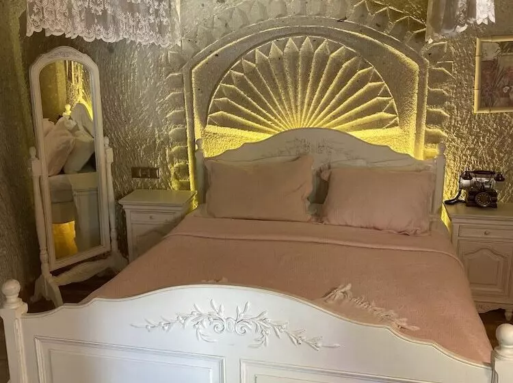 ホテル Iris Cave Cappadocia