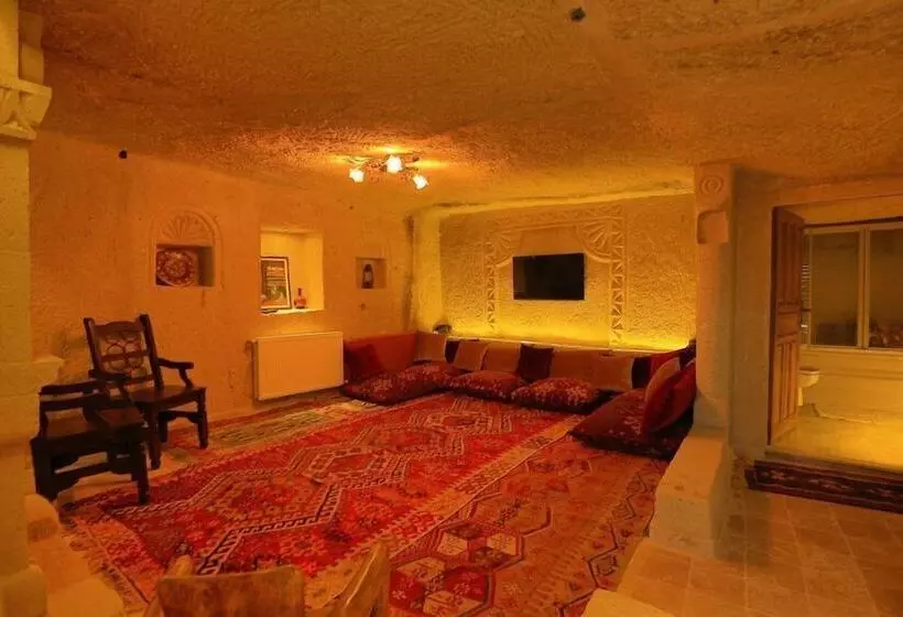 ホテル Iris Cave Cappadocia