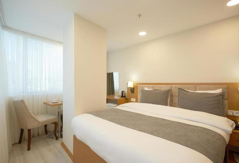 ホテル Kartal Palace Taksim Square Fami̇ly